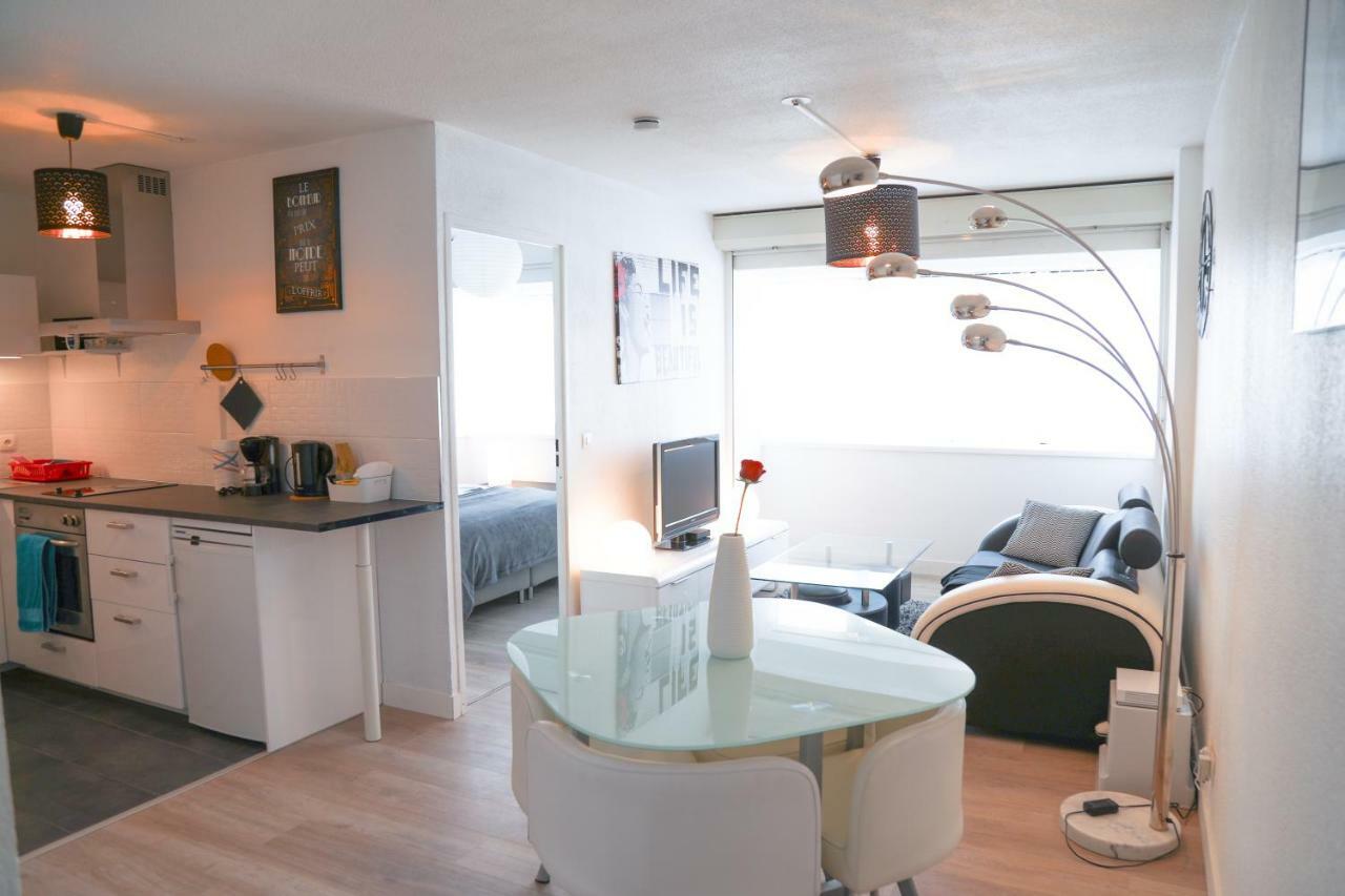 Appartements Du Leman - Proches Geneve - Parkings Prives Gratuits アンヌマス エクステリア 写真
